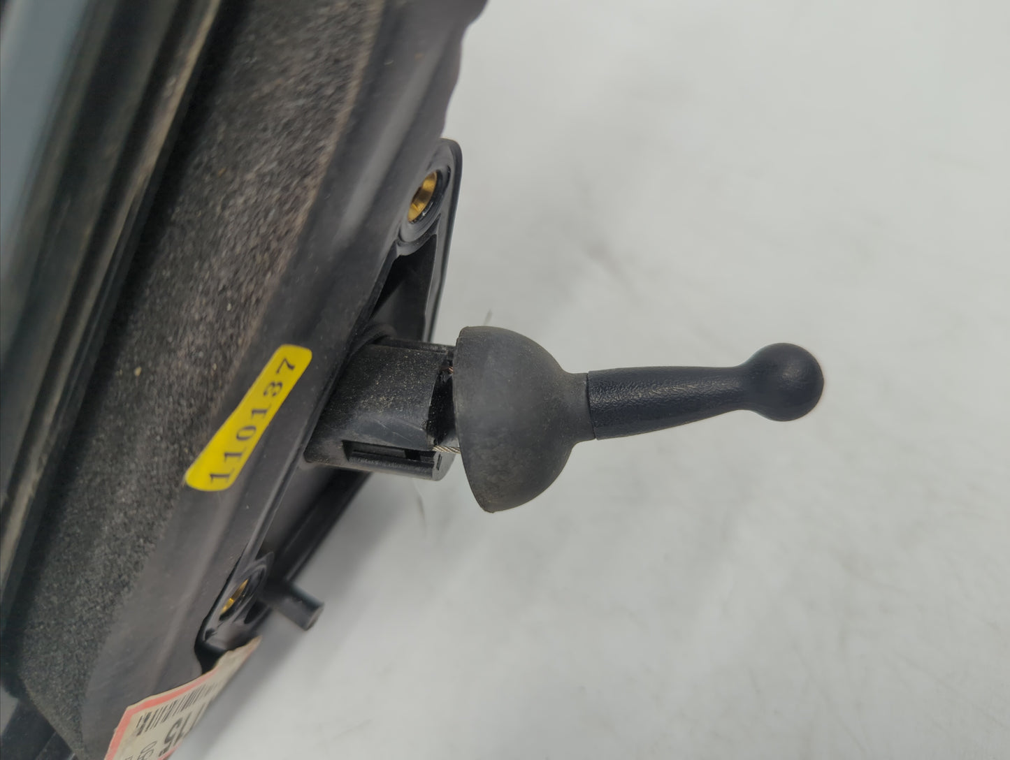 2002-2006 Hyundai Accent Side Mirror Replacement Passenger Right View Door Mirror P/N:E4012188 E4012189 Fits OEM Used Auto P