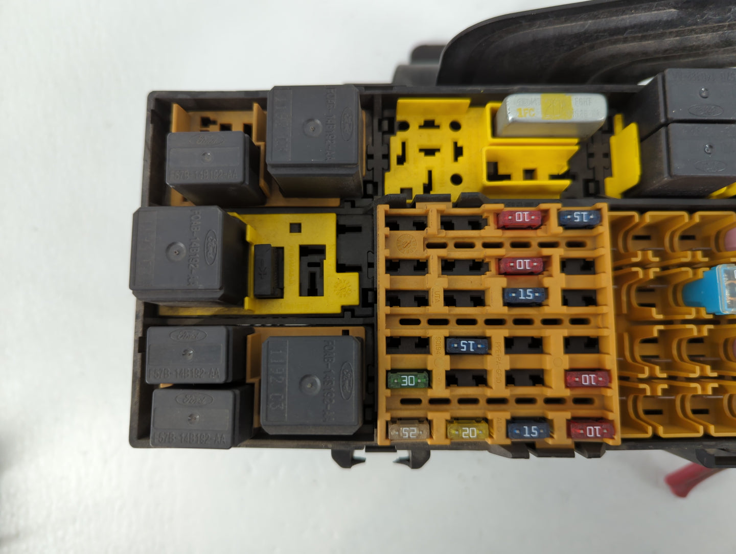 2000-2006 Hyundai Accent Fusebox Fuse Box Panel Relay Module P/N:IL5T-14A75-AB Fits Fits 2000 2001 2002 2003 2004 2005 2006 