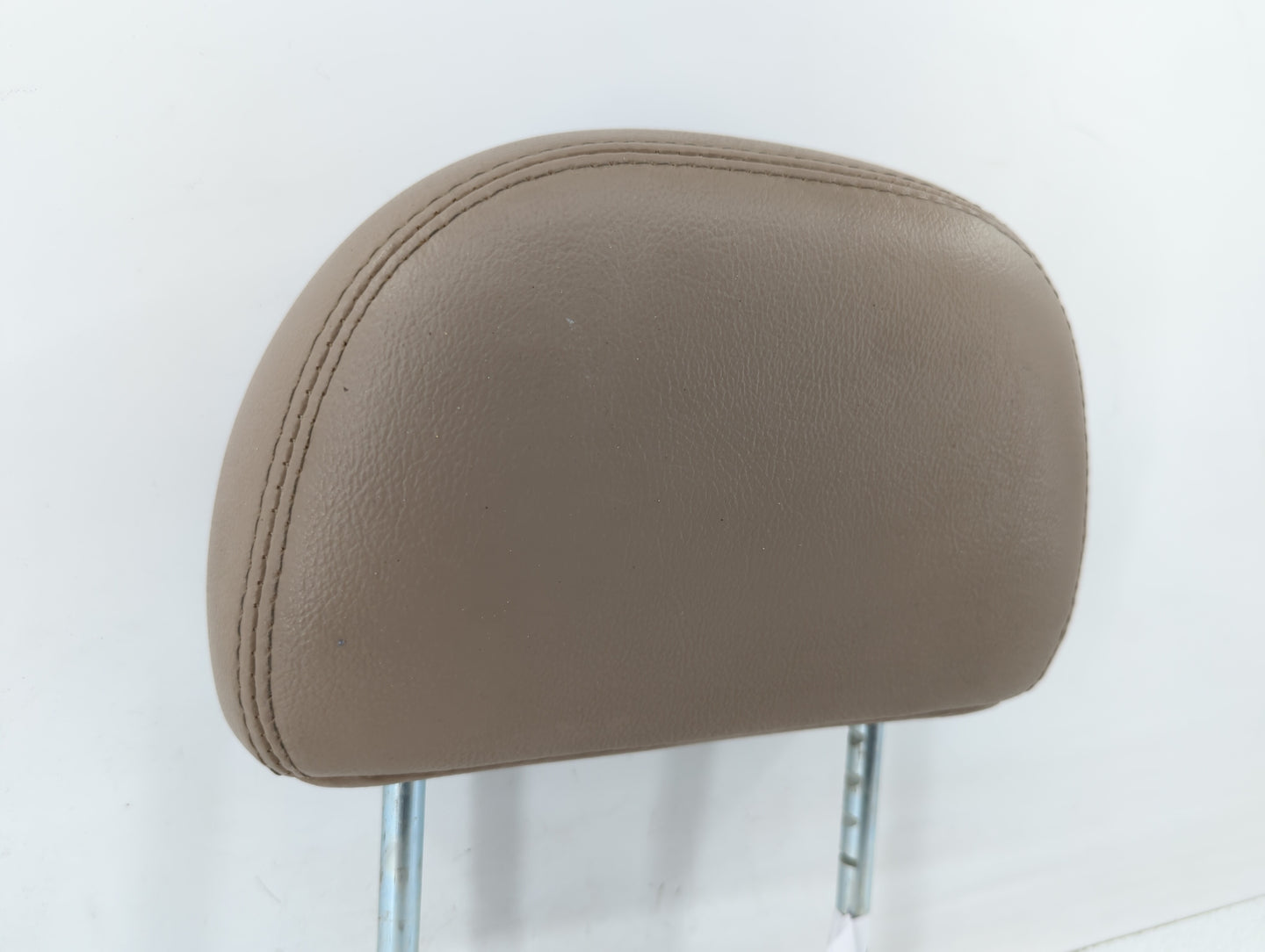 2001-2003 Hyundai Elantra Headrest Head Rest Rear Seat Fits Fits 2001 2002 2003 OEM Used Auto Parts - Oemusedautoparts1.com