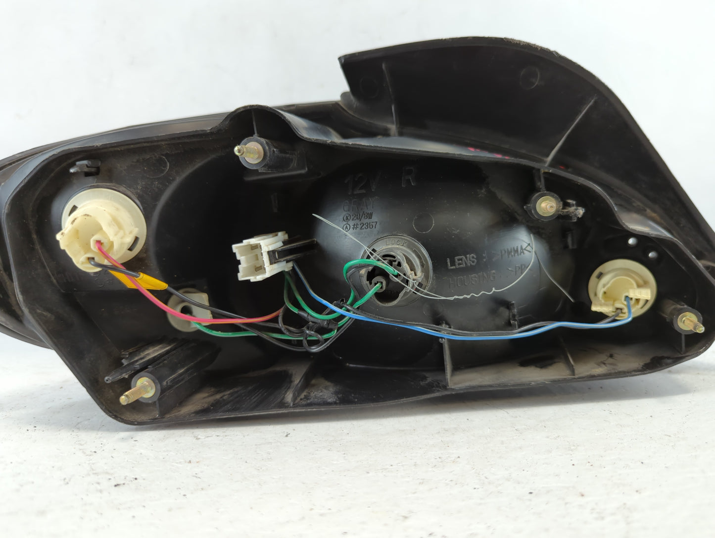 2001-2003 Hyundai Elantra Tail Light Assembly Passenger Right OEM Fits Fits 2001 2002 2003 OEM Used Auto Parts - Oemusedauto