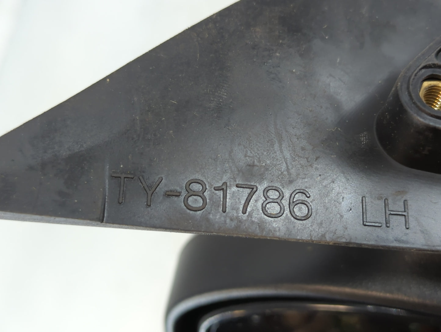2001-2006 Hyundai Elantra Driver Side View Mirror - Left Door Mirror OEM Used - Oemusedautoparts1.com