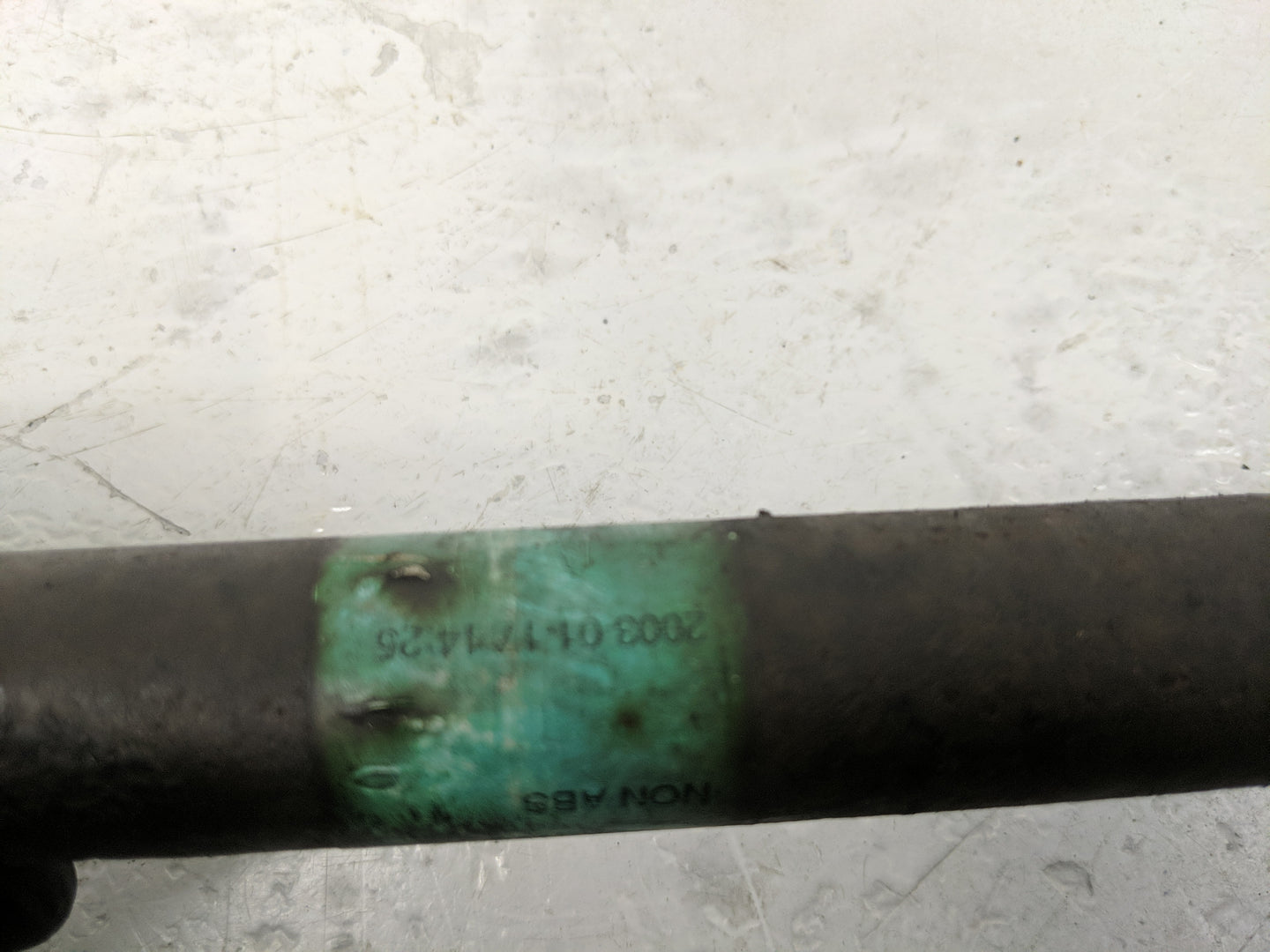 2002-2006 Hyundai Santa Fe Axle Shaft Front Driver Cv C/v - Oemusedautoparts1.com