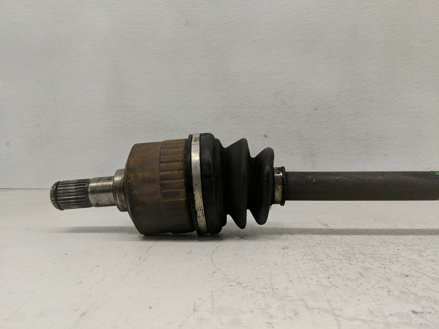2002-2006 Hyundai Santa Fe Axle Shaft Front Driver Cv C/v - Oemusedautoparts1.com