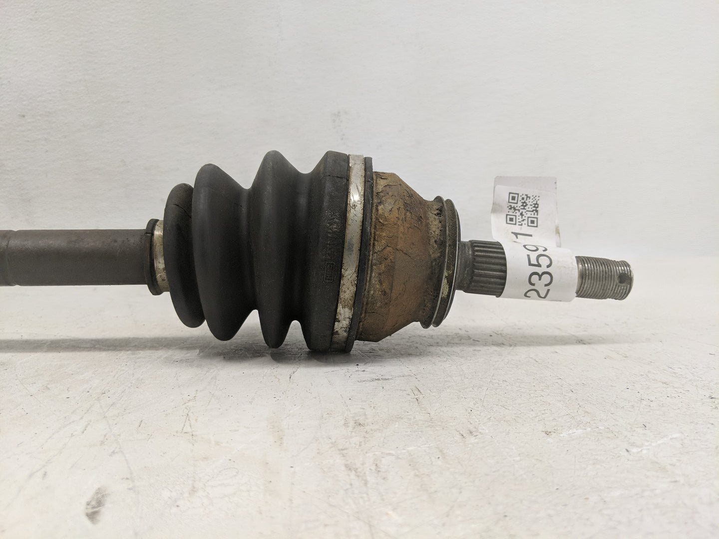 2002-2006 Hyundai Santa Fe Axle Shaft Front Driver Cv C/v - Oemusedautoparts1.com
