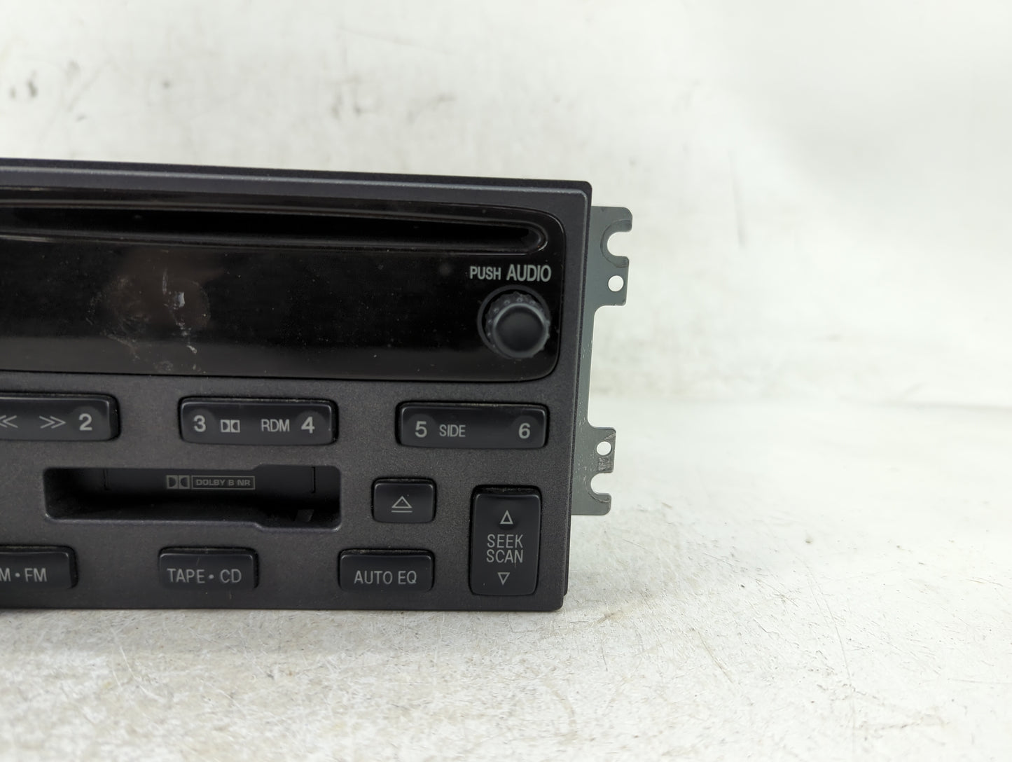 2001-2006 Hyundai Santa Fe Radio AM FM Cd Player Receiver Replacement P/N:12220019 Fits Fits 2001 2002 2003 2004 2005 2006 O