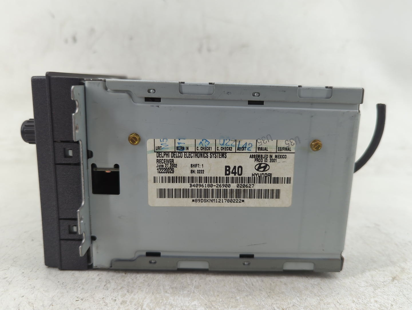 2001-2006 Hyundai Santa Fe Radio AM FM Cd Player Receiver Replacement P/N:12220019 Fits Fits 2001 2002 2003 2004 2005 2006 O
