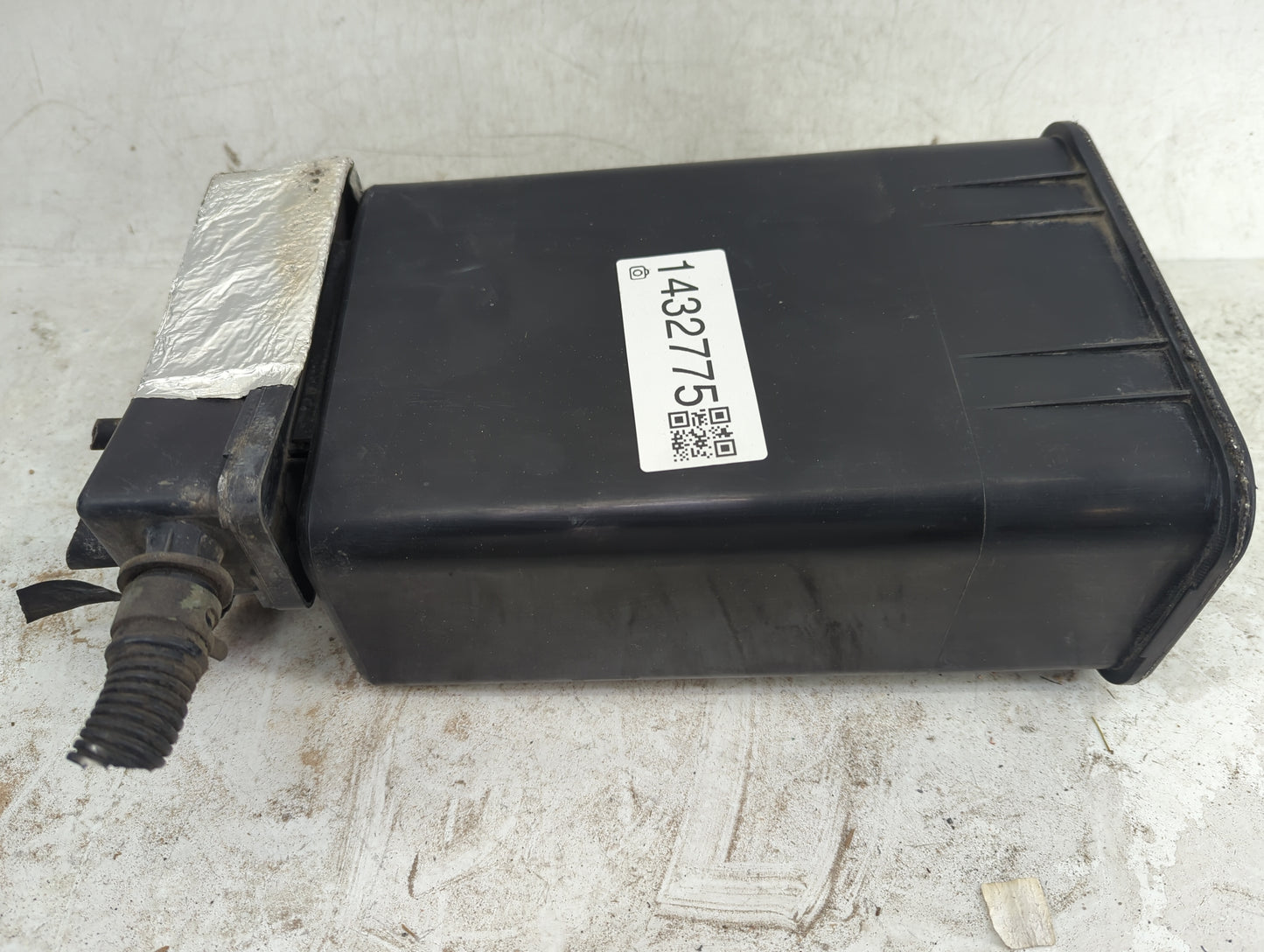 2003 Hyundai Santa Fe Fuel Vapor Charcoal Canister - Oemusedautoparts1.com