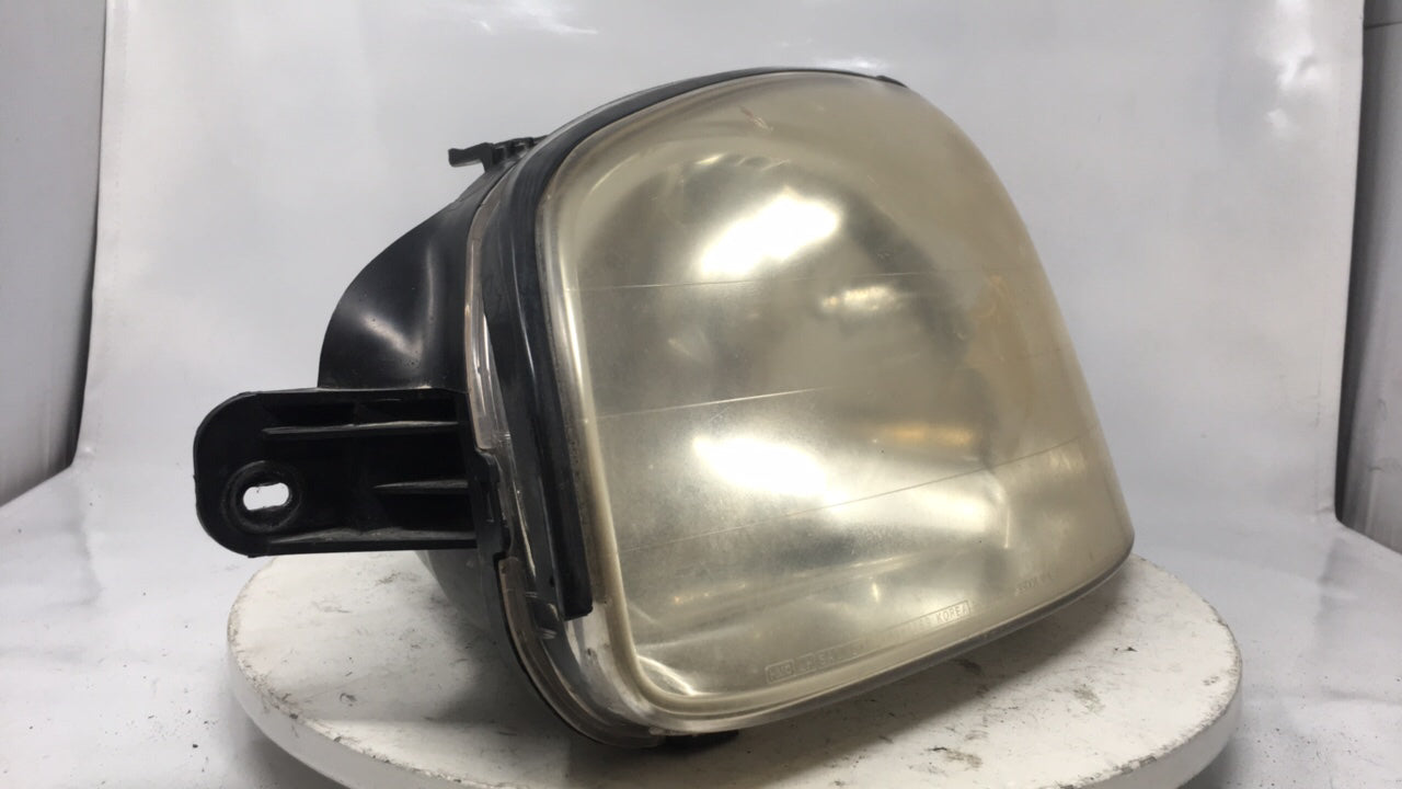 2003 Hyundai Santa Fe Driver Left Oem Head Light Headlight Lamp - Oemusedautoparts1.com
