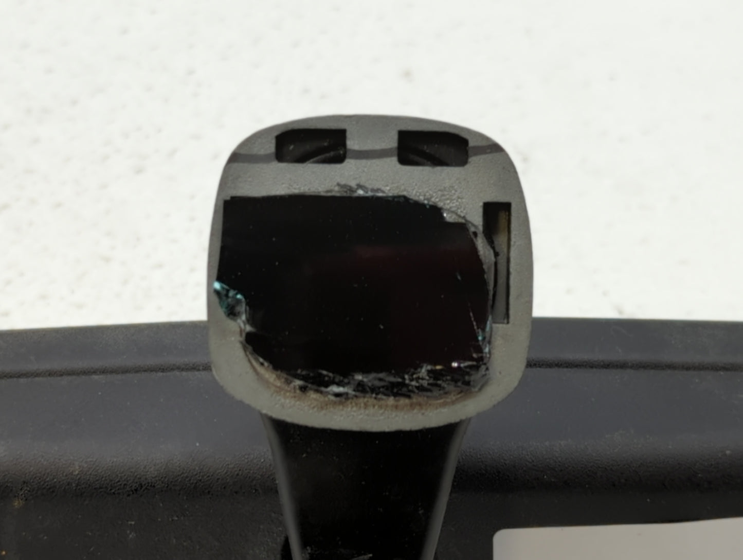 2001-2006 Hyundai Santa Fe Interior Rear View Mirror Replacement OEM P/N:E11026006 E4022143 Fits OEM Used Auto Parts - Oemus