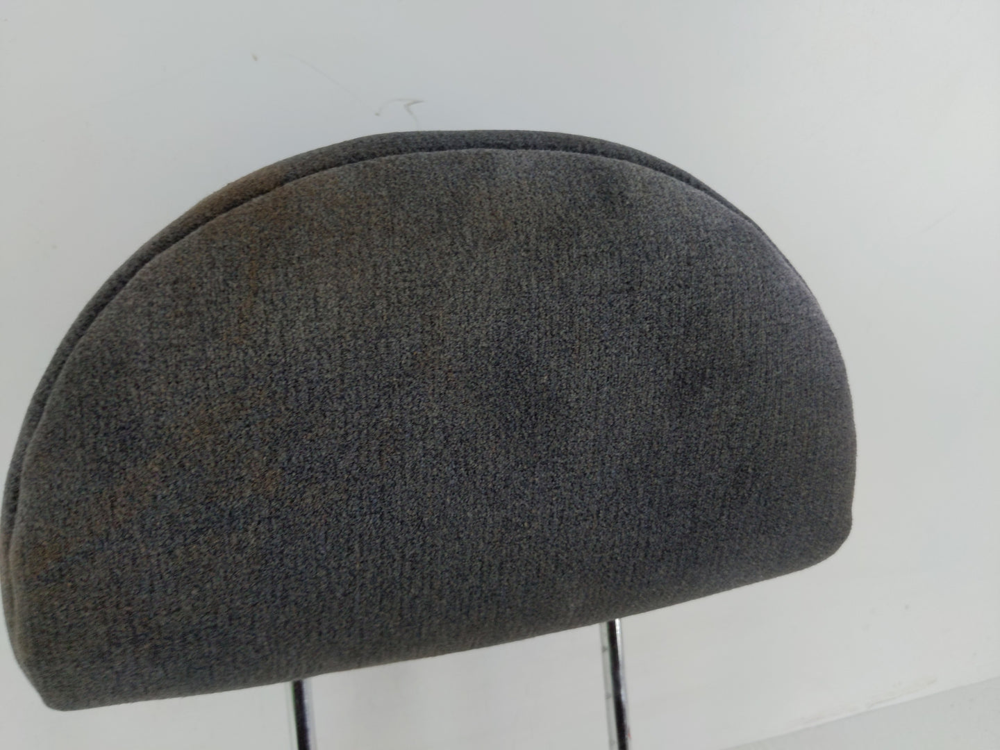 2002-2005 Hyundai Sonata Headrest Head Rest Front Driver Passenger Seat - Oemusedautoparts1.com