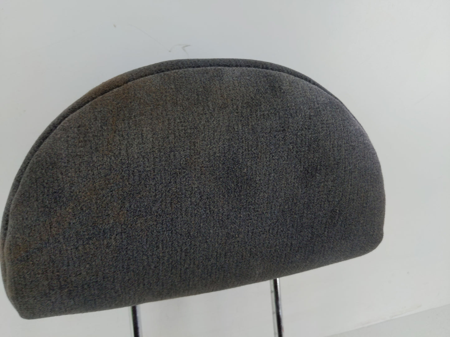 2002-2005 Hyundai Sonata Headrest Head Rest Front Driver Passenger Seat - Oemusedautoparts1.com