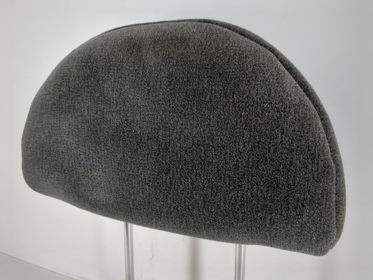 2002-2005 Hyundai Sonata Headrest Head Rest Front Driver Passenger Seat - Oemusedautoparts1.com