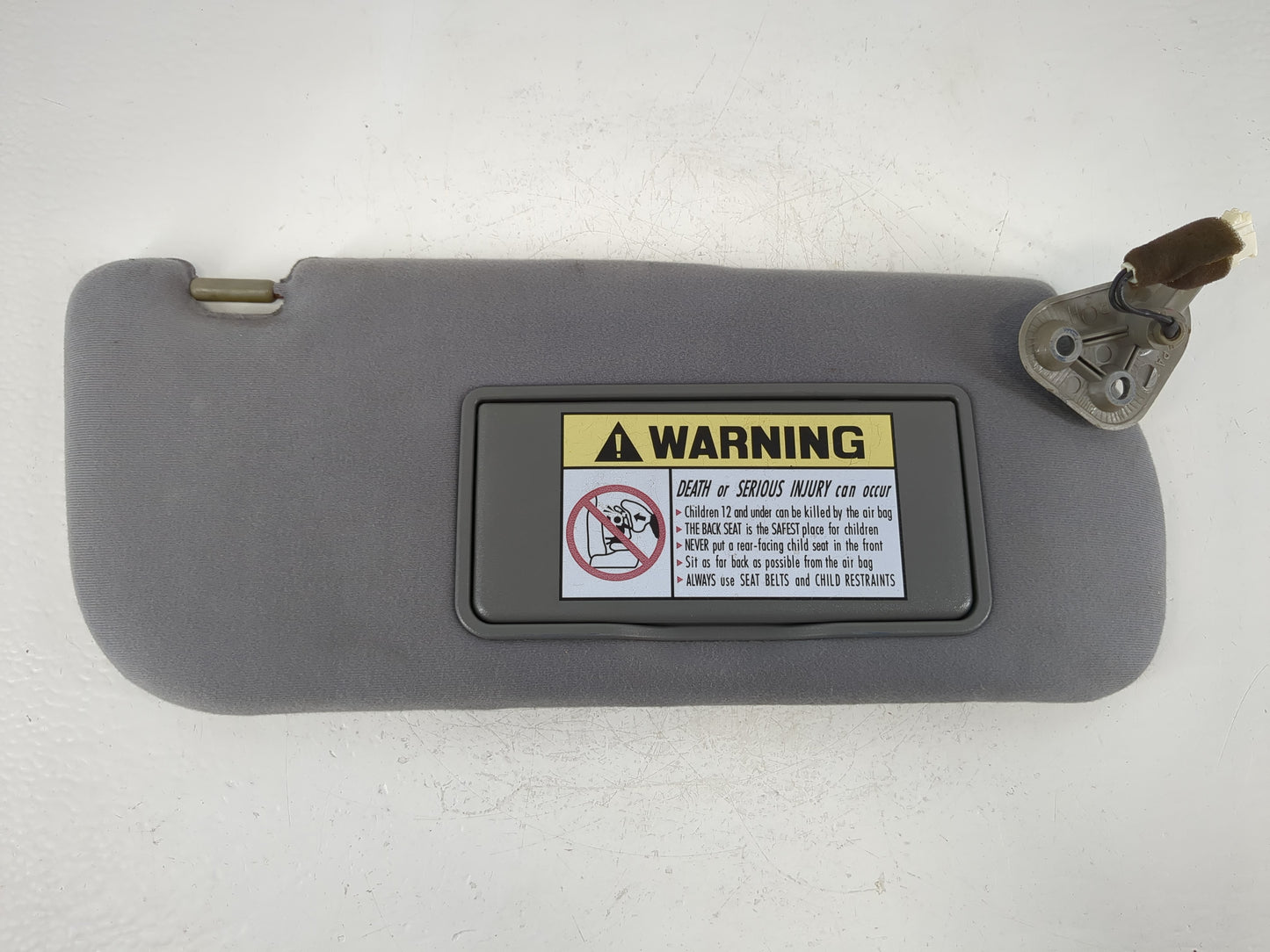 2002-2005 Hyundai Sonata Sun Visor Shade Replacement Passenger Right Mirror Fits Fits 2002 2003 2004 2005 OEM Used Auto Part