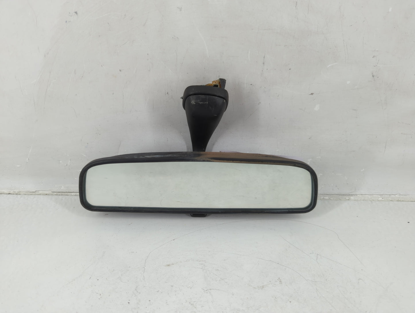 2000-2005 Hyundai Sonata Interior Rear View Mirror Replacement OEM P/N:E11025400 Fits OEM Used Auto Parts - Oemusedautoparts