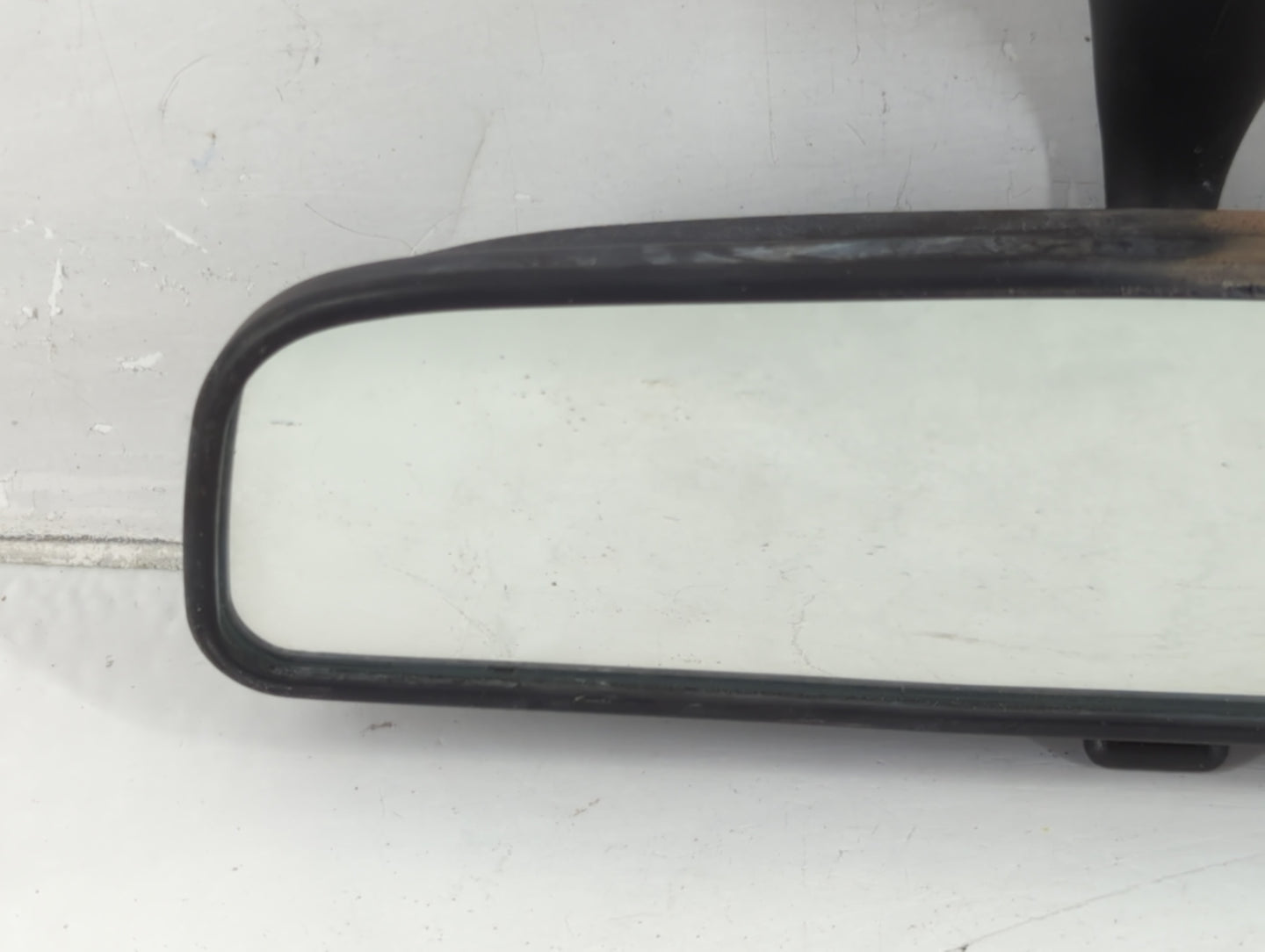 2000-2005 Hyundai Sonata Interior Rear View Mirror Replacement OEM P/N:E11025400 Fits OEM Used Auto Parts - Oemusedautoparts