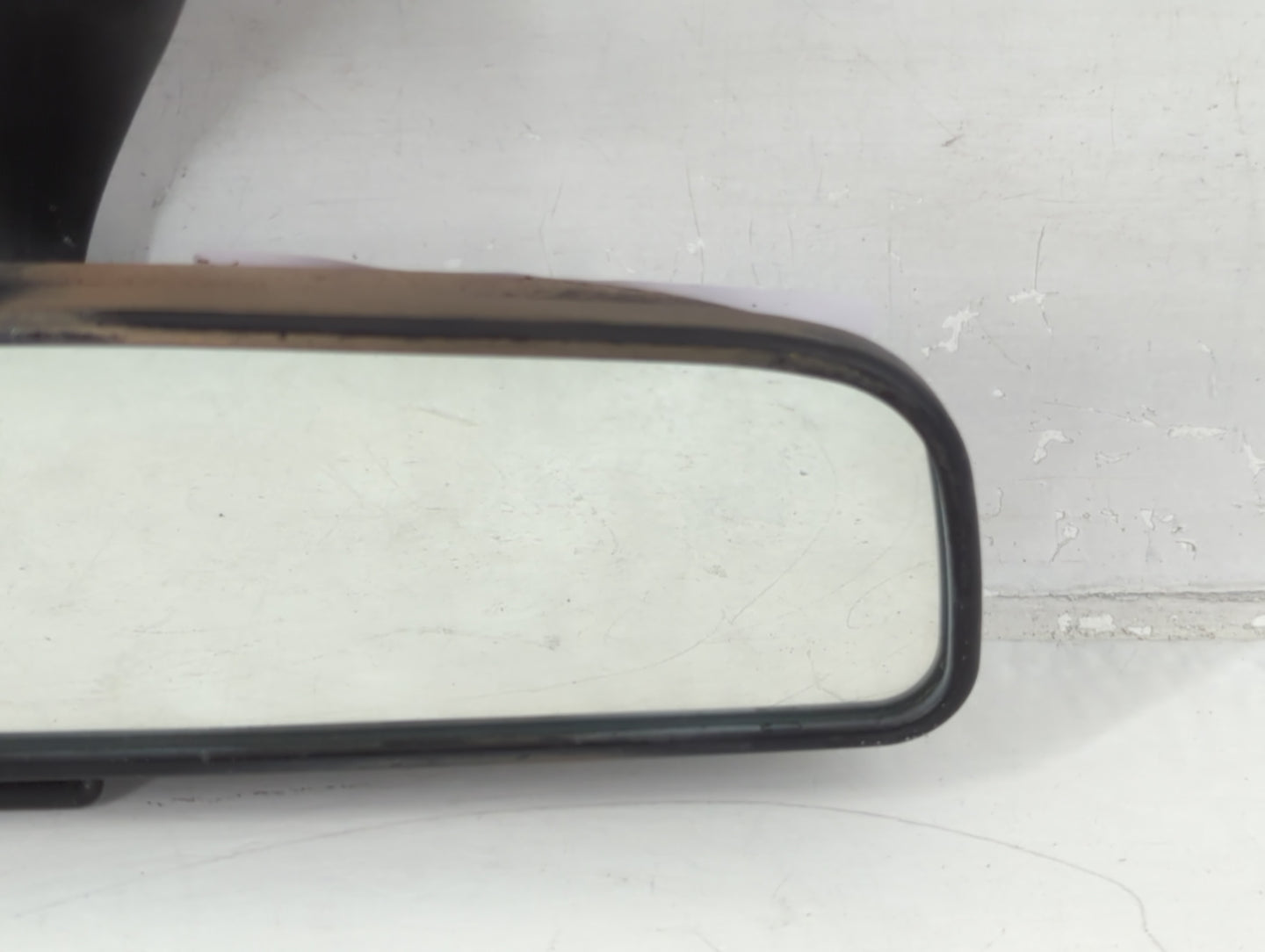 2000-2005 Hyundai Sonata Interior Rear View Mirror Replacement OEM P/N:E11025400 Fits OEM Used Auto Parts - Oemusedautoparts