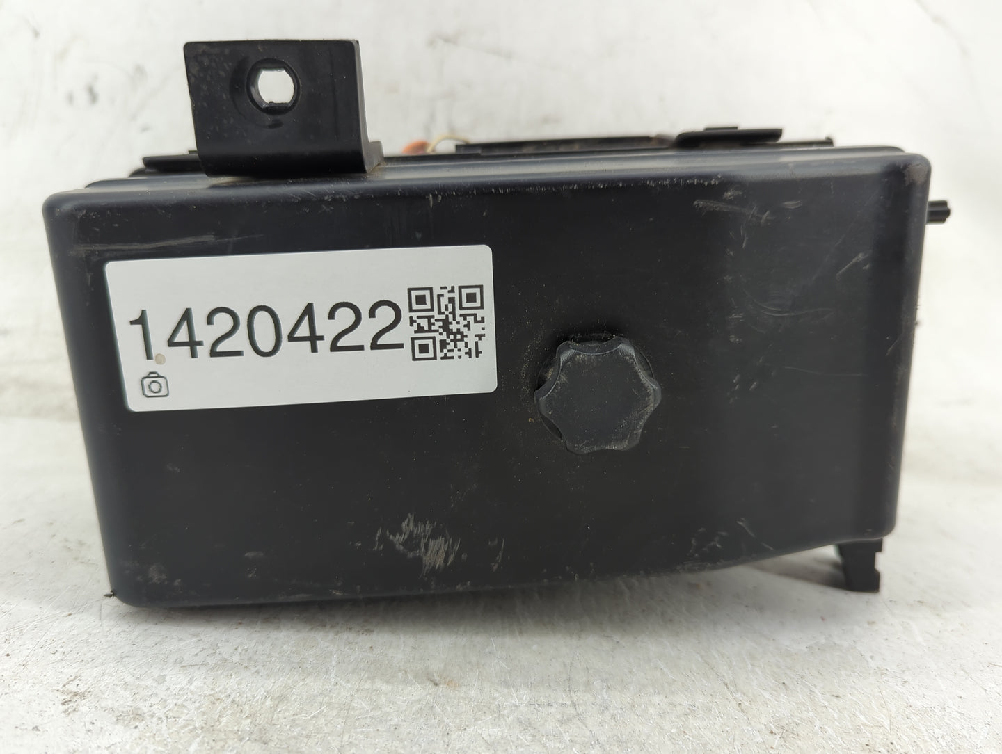 2002-2005 Hyundai Sonata Fusebox Fuse Box Panel Relay Module Fits Fits 2002 2003 2004 2005 OEM Used Auto Parts - Oemusedauto