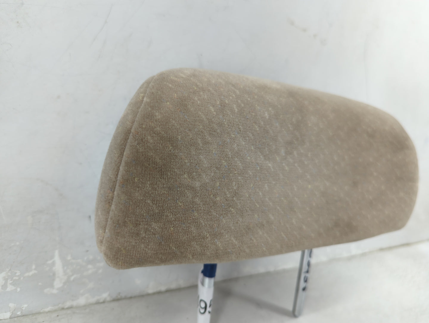 2002-2005 Hyundai Sonata Headrest Head Rest Rear Seat Fits Fits 2002 2003 2004 2005 OEM Used Auto Parts - Oemusedautoparts1.