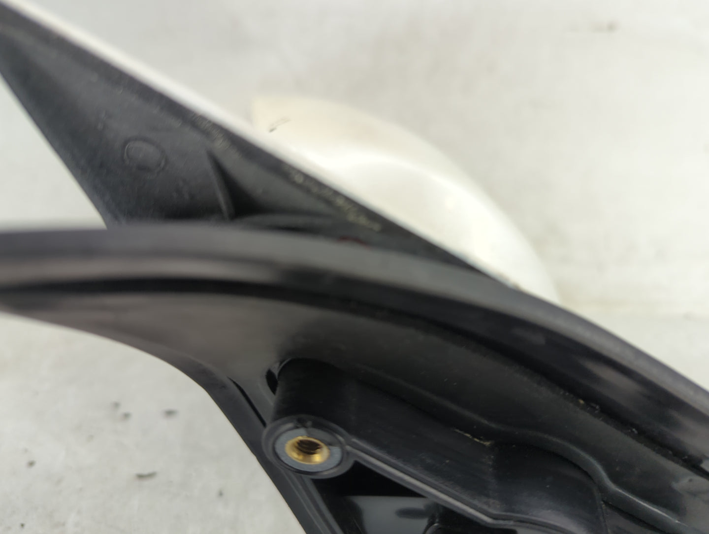 2003 Hyundai Sonata Driver Side View Mirror - Left Door Mirror OEM Used - Oemusedautoparts1.com