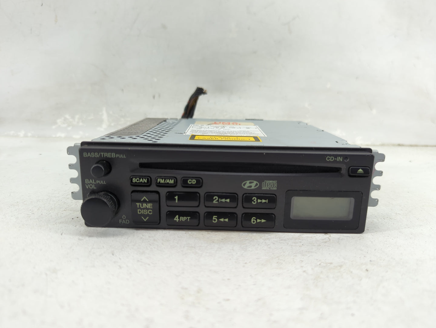 2002-2005 Hyundai Sonata Radio AM FM Cd Player Receiver Replacement P/N:96160-3D102 Fits Fits 2002 2003 2004 2005 OEM Used A
