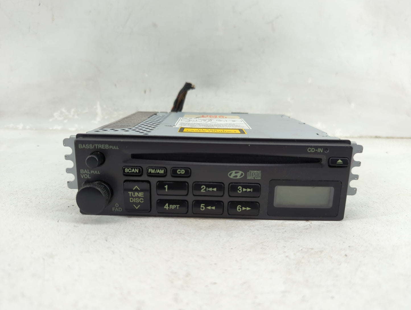 2002-2005 Hyundai Sonata Radio AM FM Cd Player Receiver Replacement P/N:96160-3D102 Fits Fits 2002 2003 2004 2005 OEM Used A