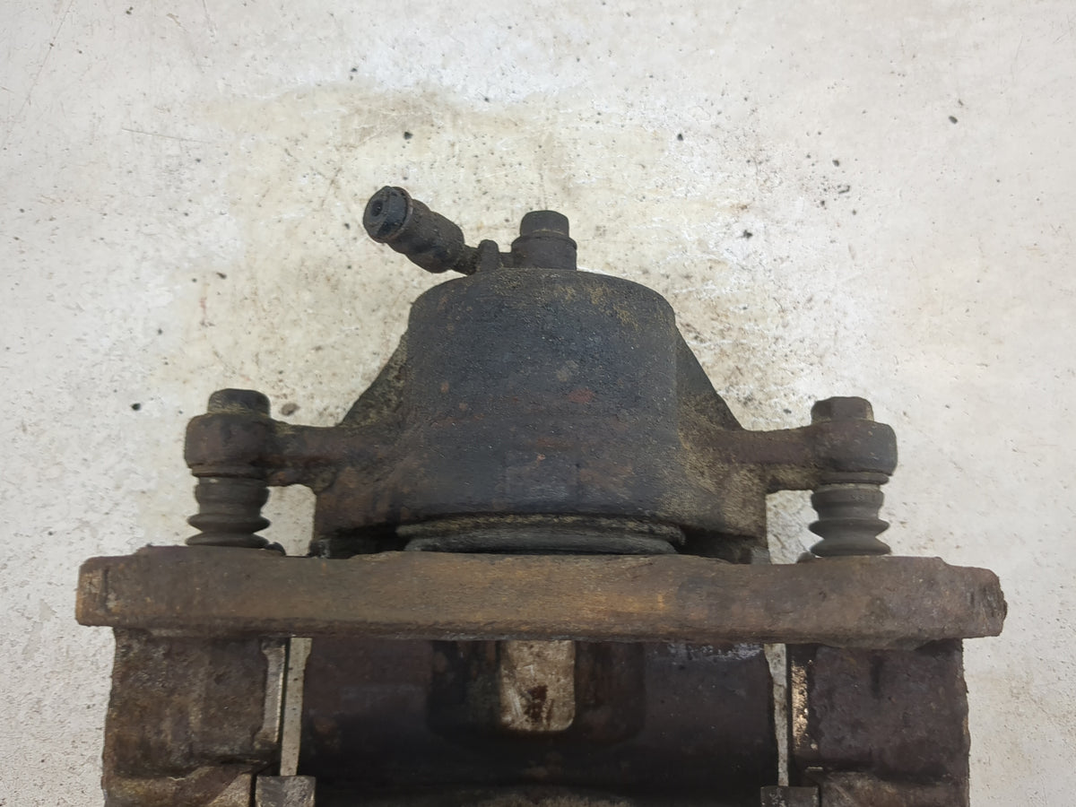 2003 Hyundai Sonata Front Driver Left Brake Caliper - Oemusedautoparts1.com