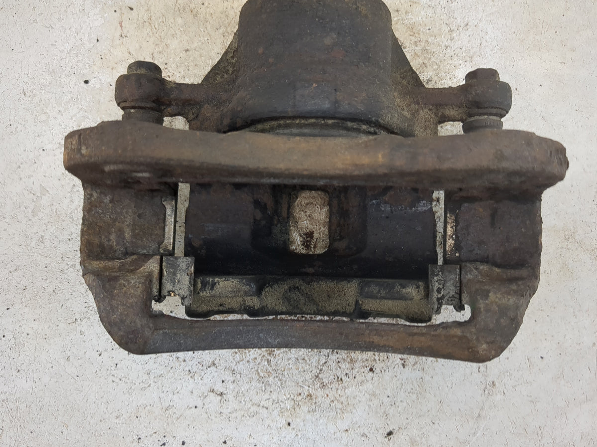2003 Hyundai Sonata Front Driver Left Brake Caliper - Oemusedautoparts1.com