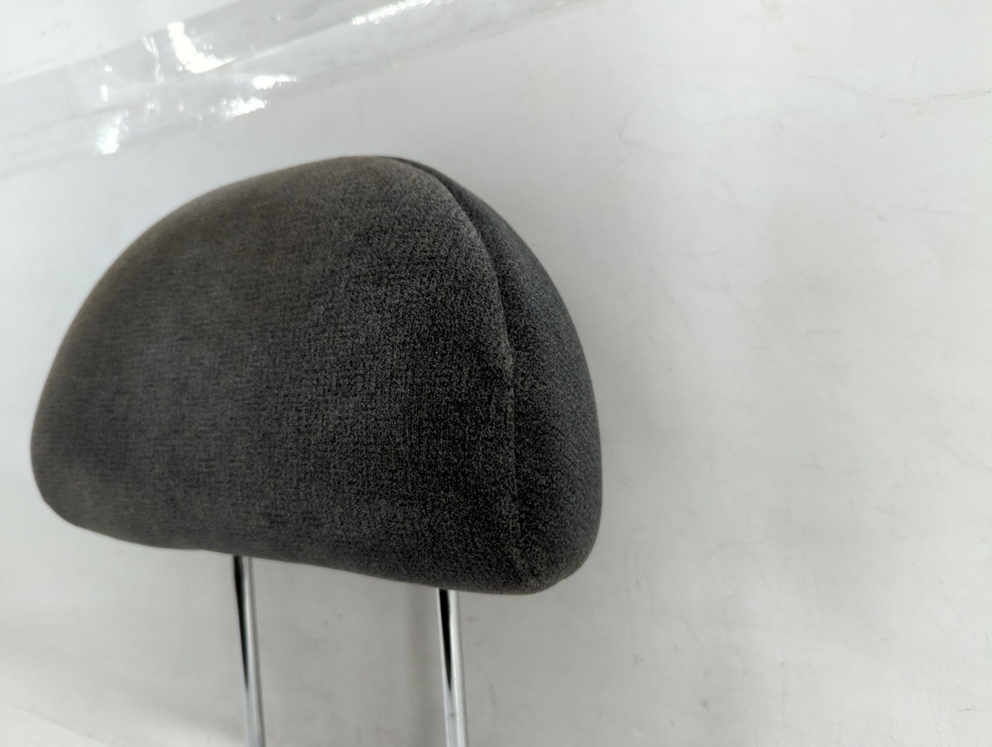 2002-2005 Hyundai Sonata Headrest Head Rest Rear Seat Fits Fits 2002 2003 2004 2005 OEM Used Auto Parts - Oemusedautoparts1.