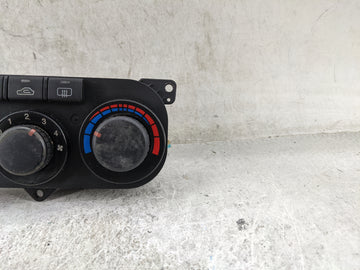 2003 Hyundai Tiburon Climate Control Module Temperature AC/Heater Replacement P/N:97250-2CXXX Fits OEM Used Auto Parts
