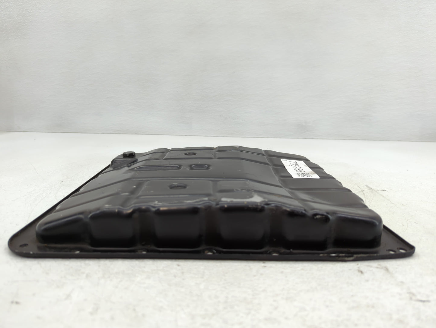 2003-2008 Infiniti Fx35 Engine Oil Pan Fits Fits 2003 2004 2005 2006 2007 2008 OEM Used Auto Parts - Oemusedautoparts1.com