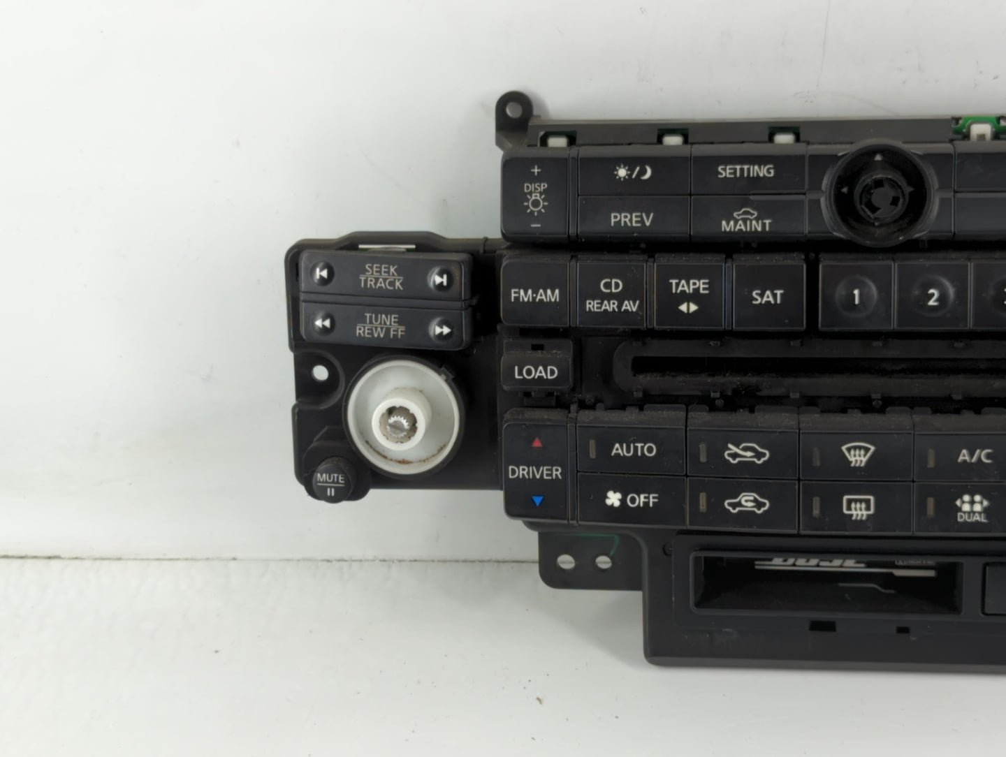 2003 Infiniti Fx35 Climate Control Module Temperature AC/Heater Replacement P/N:T31100A0310000 Fits OEM Used Auto Parts - Oe