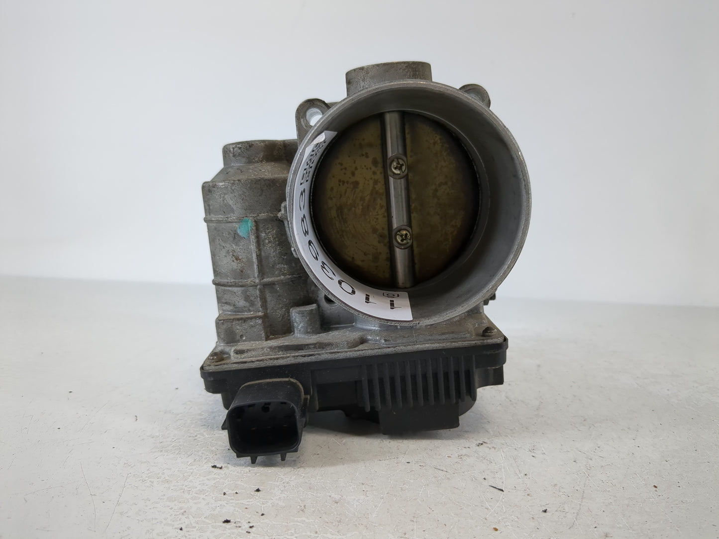 2003-2006 Infiniti G35 Throttle Body P/N:RME70-04 Fits Fits 2002 2003 2004 2005 2006 OEM Used Auto Parts - Oemusedautoparts1