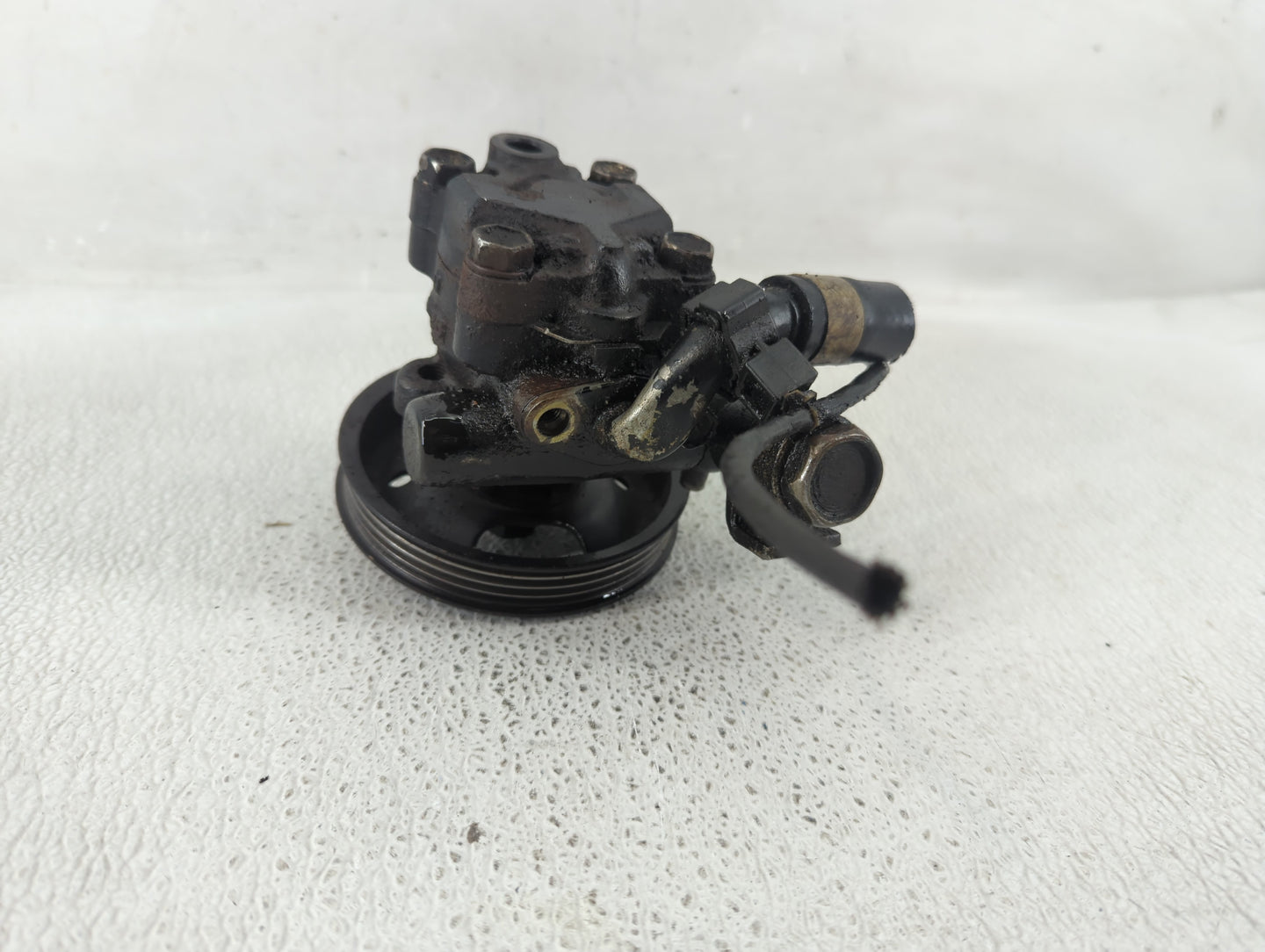 2003-2007 Infiniti G35 Power Steering Column Pump Oem - Oemusedautoparts1.com