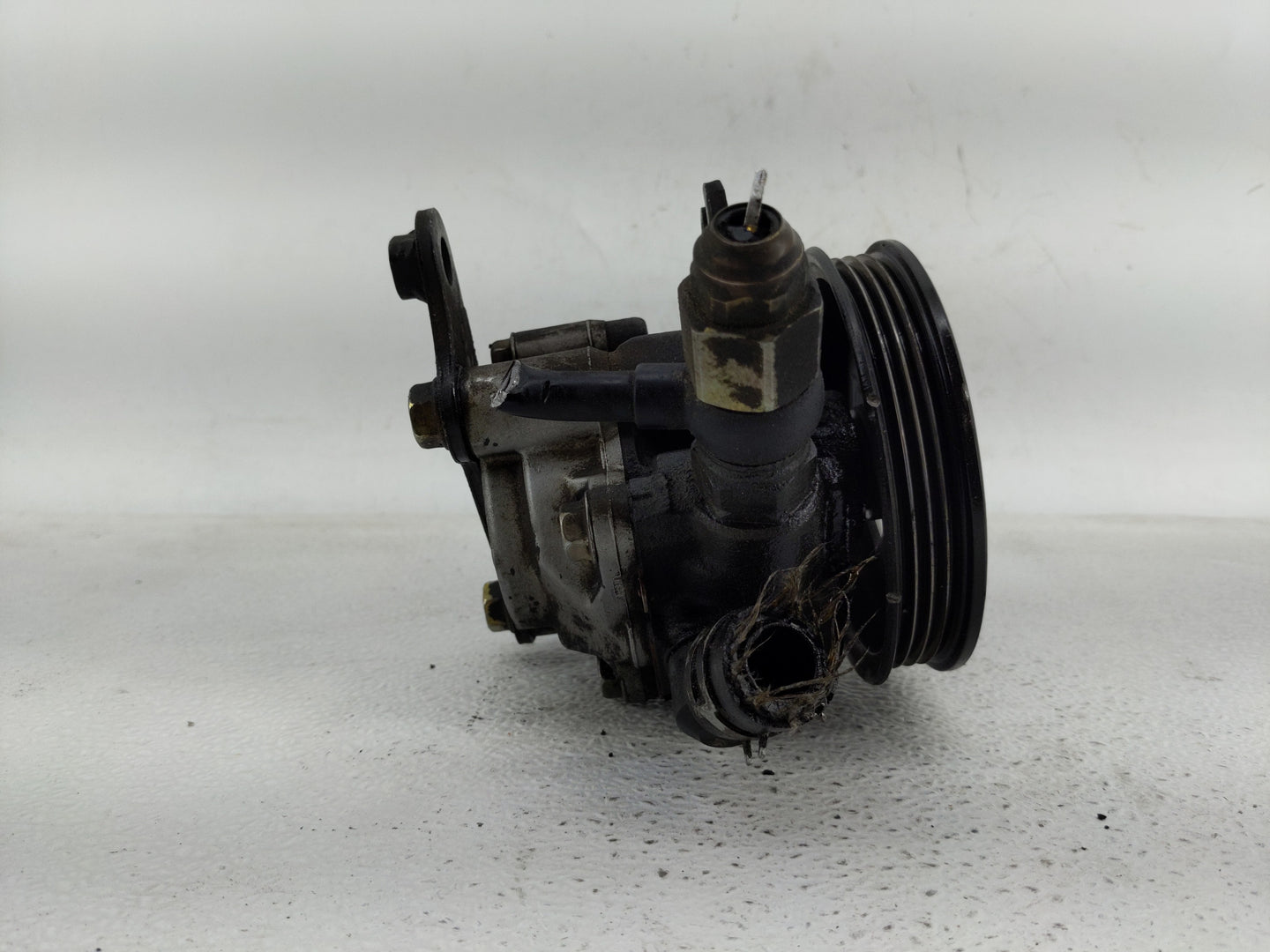 2003-2007 Infiniti G35 Power Steering Column Pump Oem - Oemusedautoparts1.com