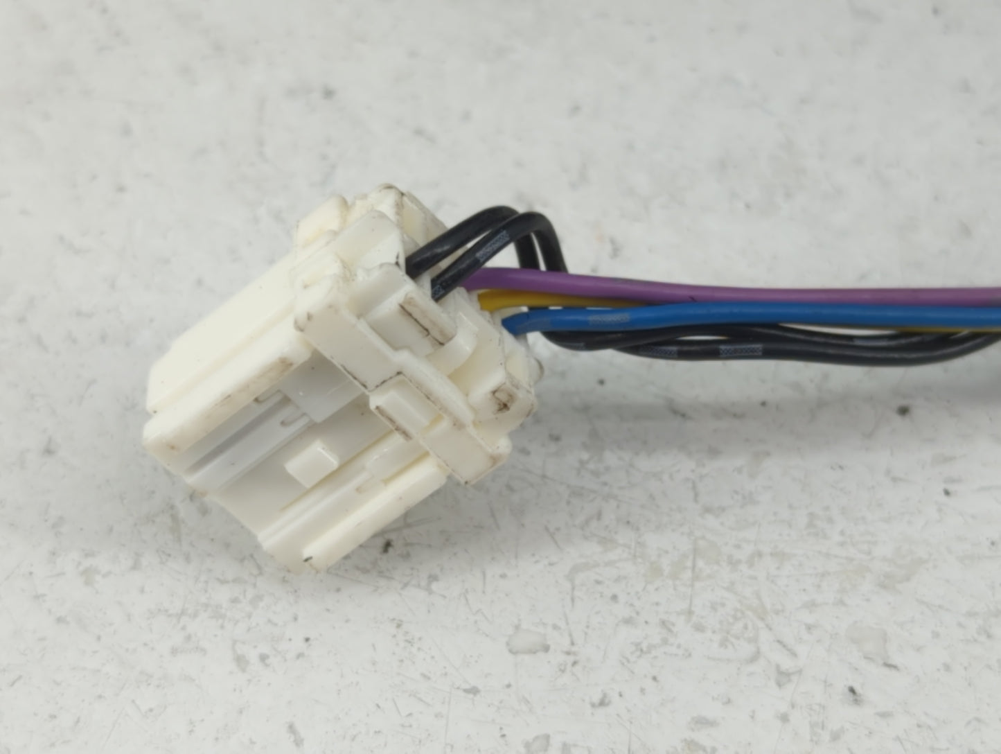 2003-2007 Infiniti G35 Driver Side View Mirror - Left Door Mirror OEM Used - Oemusedautoparts1.com