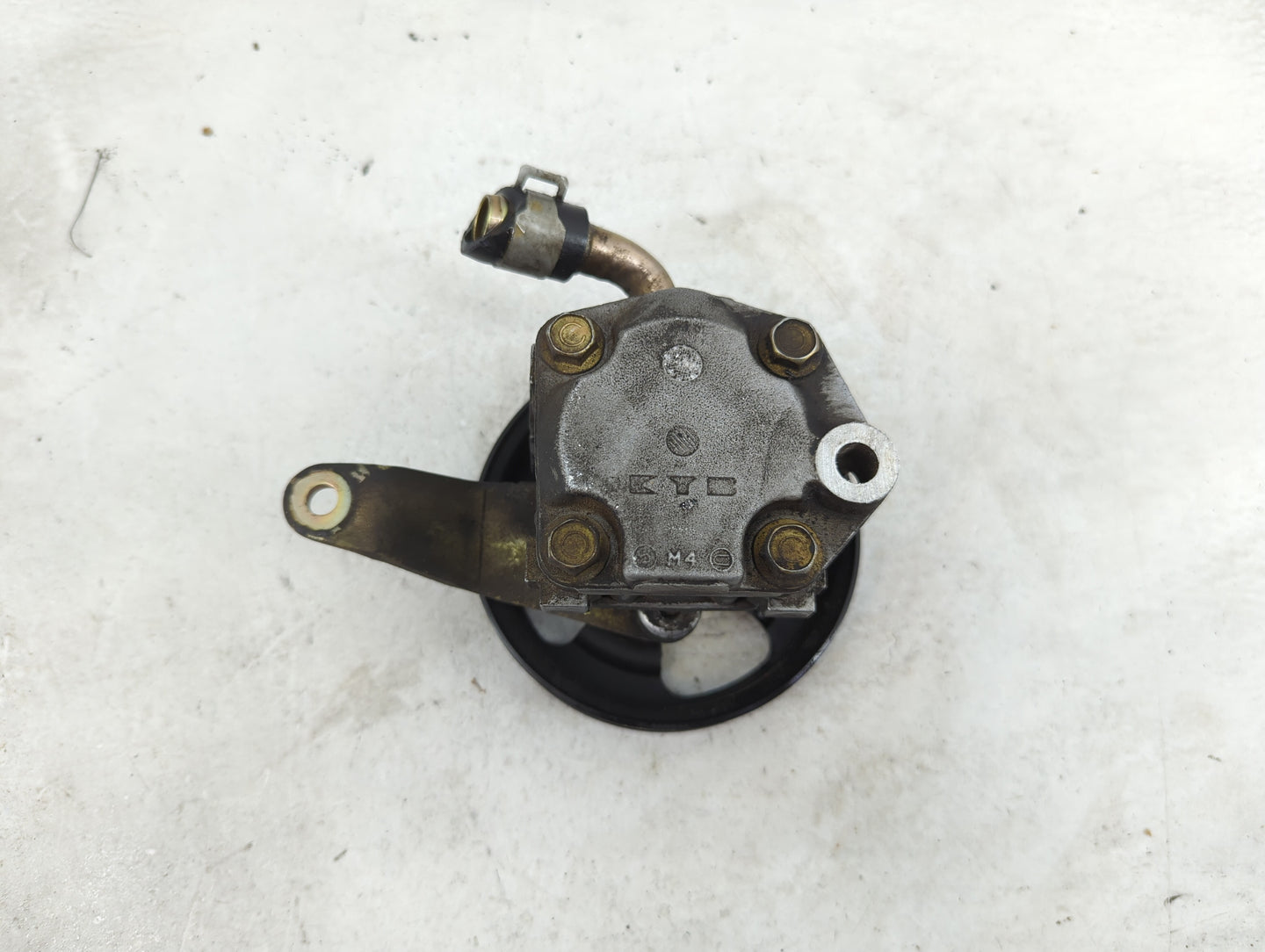 2003-2007 Infiniti G35 Power Steering Column Pump Oem - Oemusedautoparts1.com