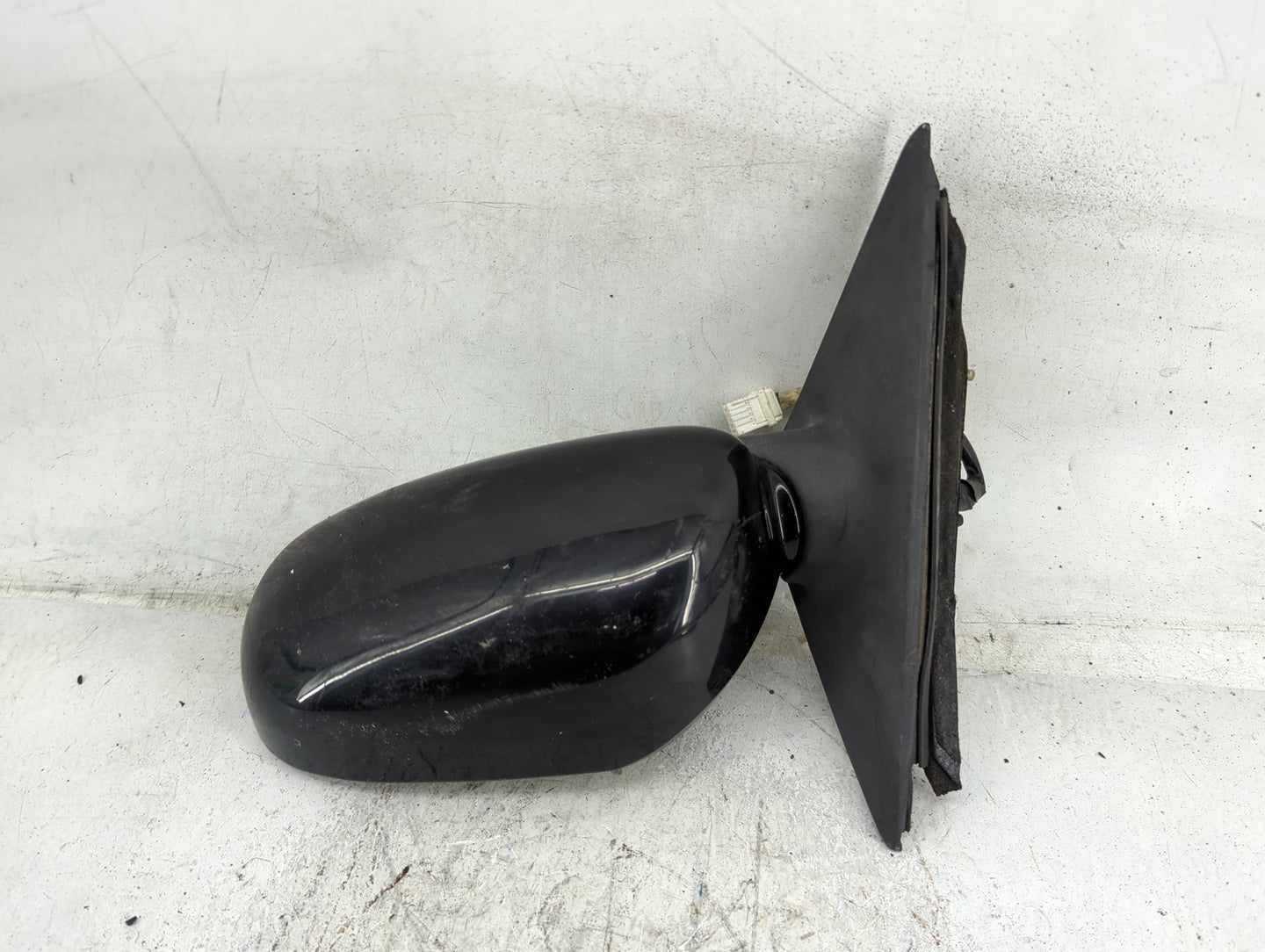 2003-2006 Infiniti G35 Driver Side View Mirror - Left Door Mirror OEM Used - Oemusedautoparts1.com