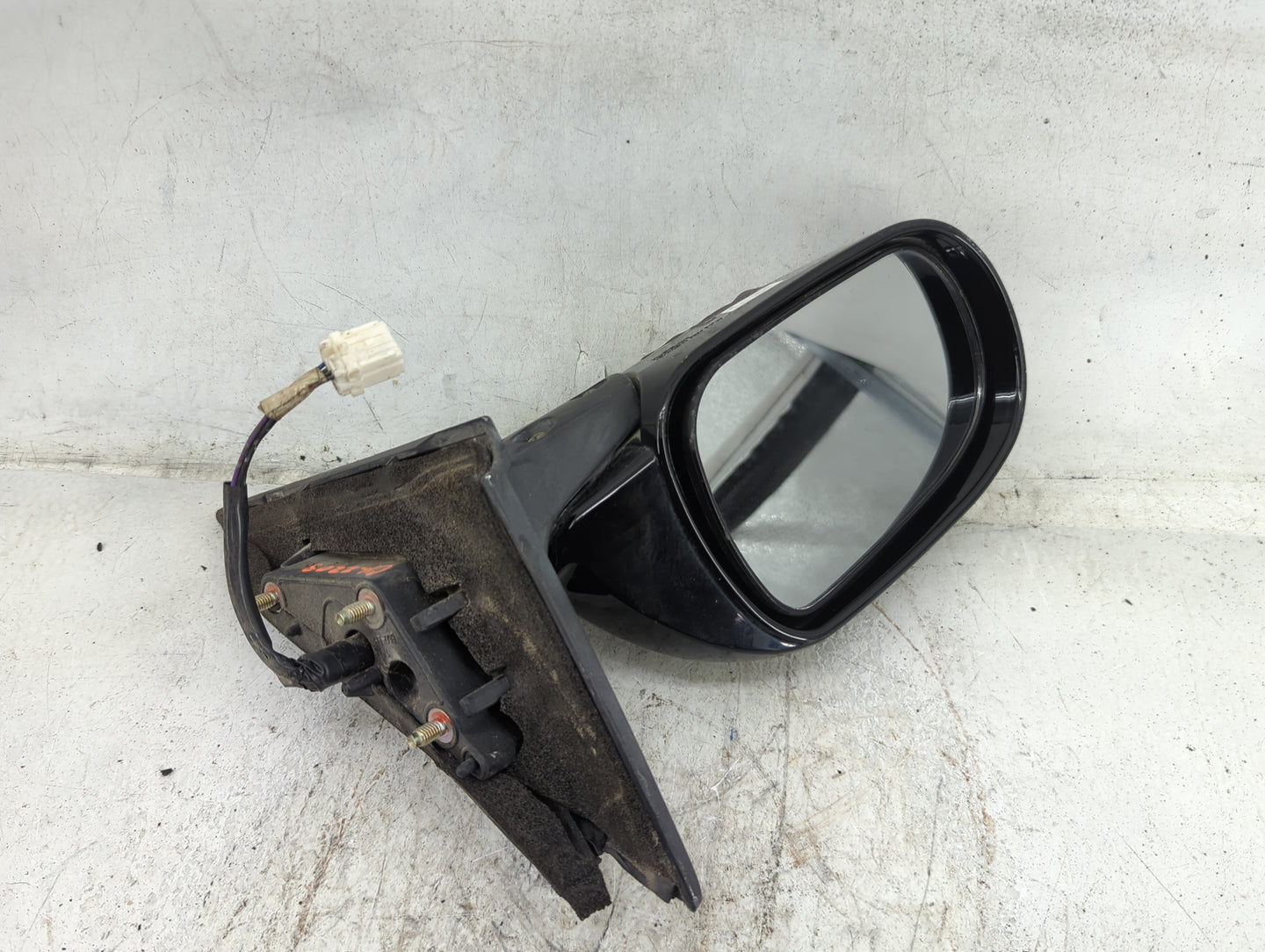 2003-2006 Infiniti G35 Driver Side View Mirror - Left Door Mirror OEM Used - Oemusedautoparts1.com