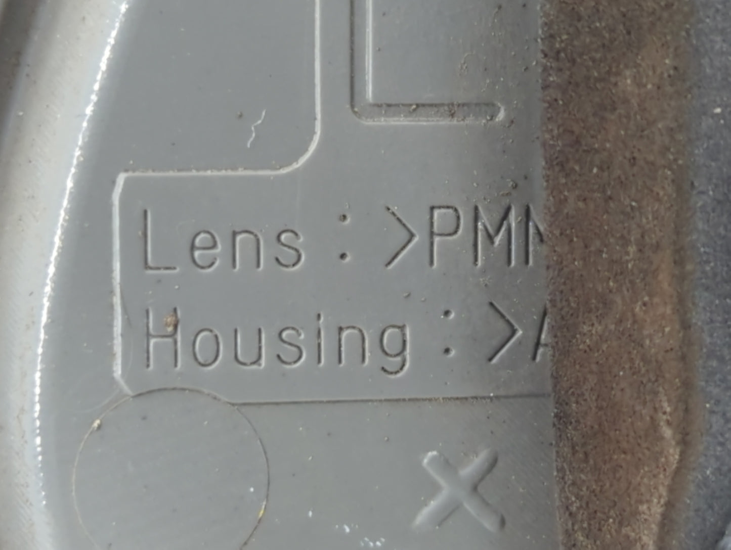 2003-2004 Infiniti G35 Tail Light Assembly Passenger Right OEM P/N:220-63622 Fits Fits 2003 2004 OEM Used Auto Parts - Oemus