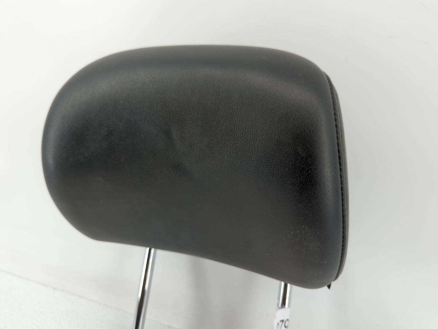 2003 Infiniti G35 Headrest Head Rest Rear Seat Fits OEM Used Auto Parts - Oemusedautoparts1.com