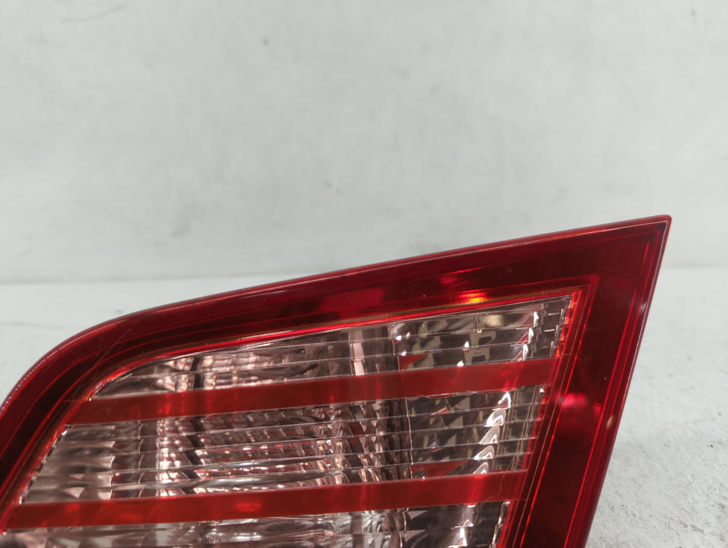 2003-2004 Infiniti G35 Tail Light Assembly Passenger Right OEM P/N:132-63622 220-63622 Fits Fits 2003 2004 OEM Used Auto Par