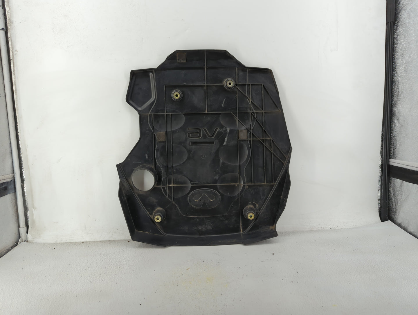 2003 Infiniti G35 Engine Cover - Oemusedautoparts1.com