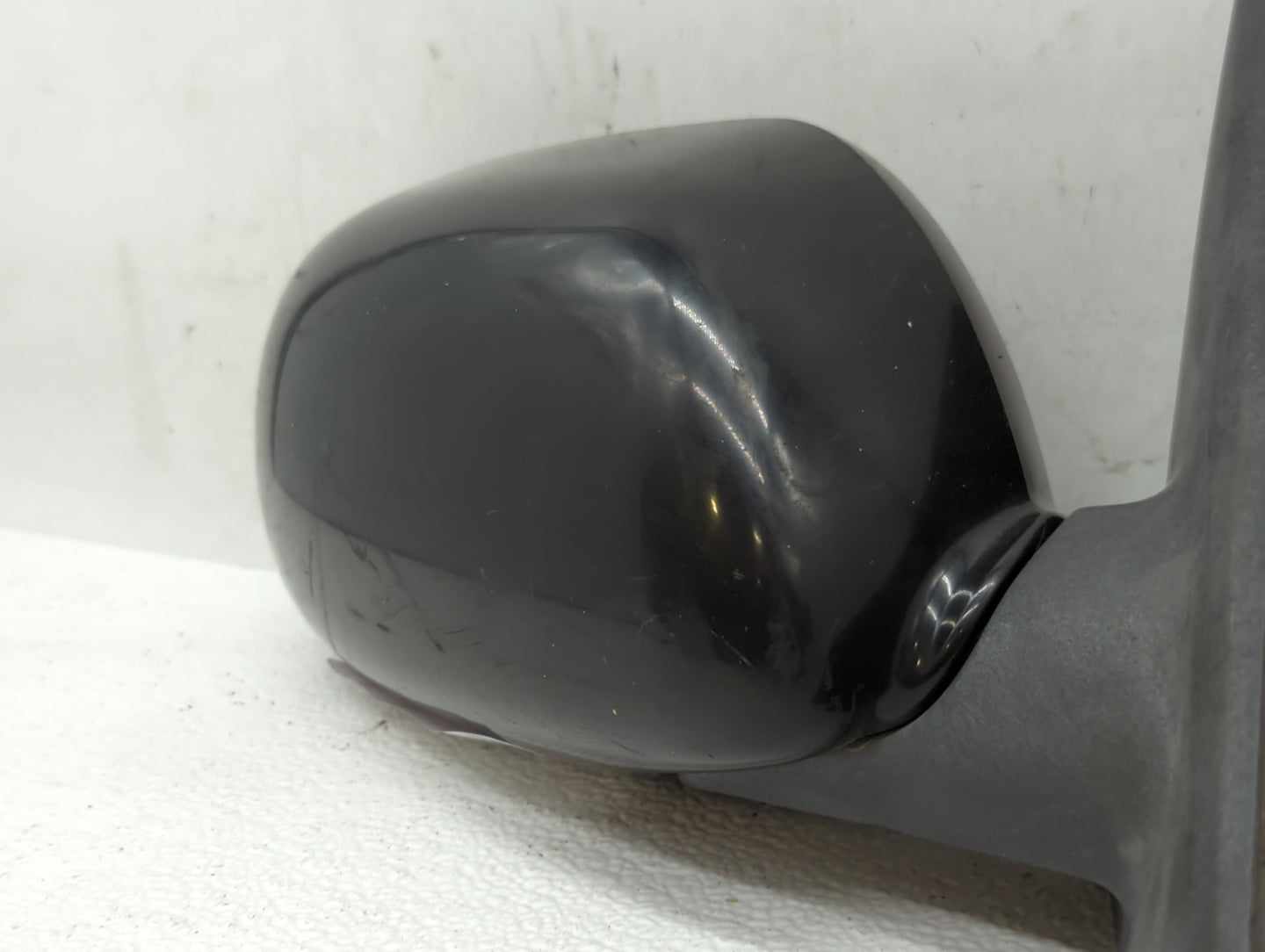 2003 Infiniti G35 Passenger Right Side View Manual Door Mirror Black - Oemusedautoparts1.com