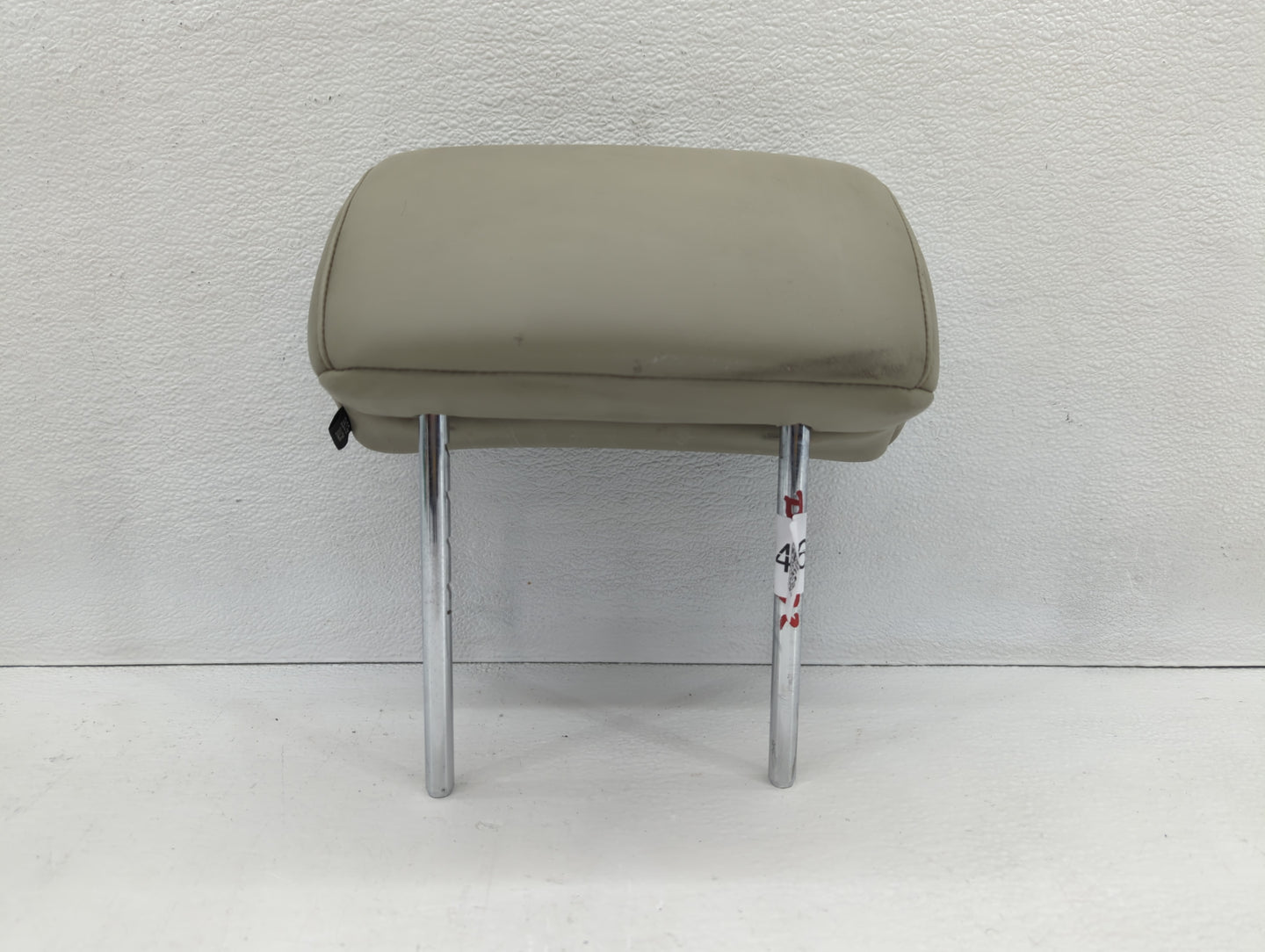 2003-2004 Infiniti G35 Headrest Head Rest Front Driver Passenger Seat - Oemusedautoparts1.com
