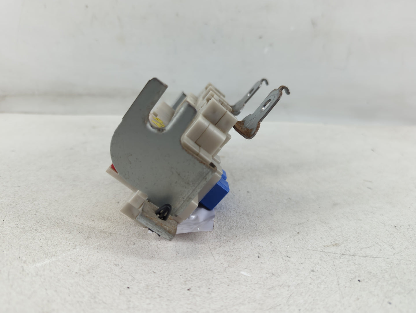2003 Infiniti G35 Fusebox Fuse Box Panel Relay Module P/N:PP--T25=P5 Fits OEM Used Auto Parts - Oemusedautoparts1.com
