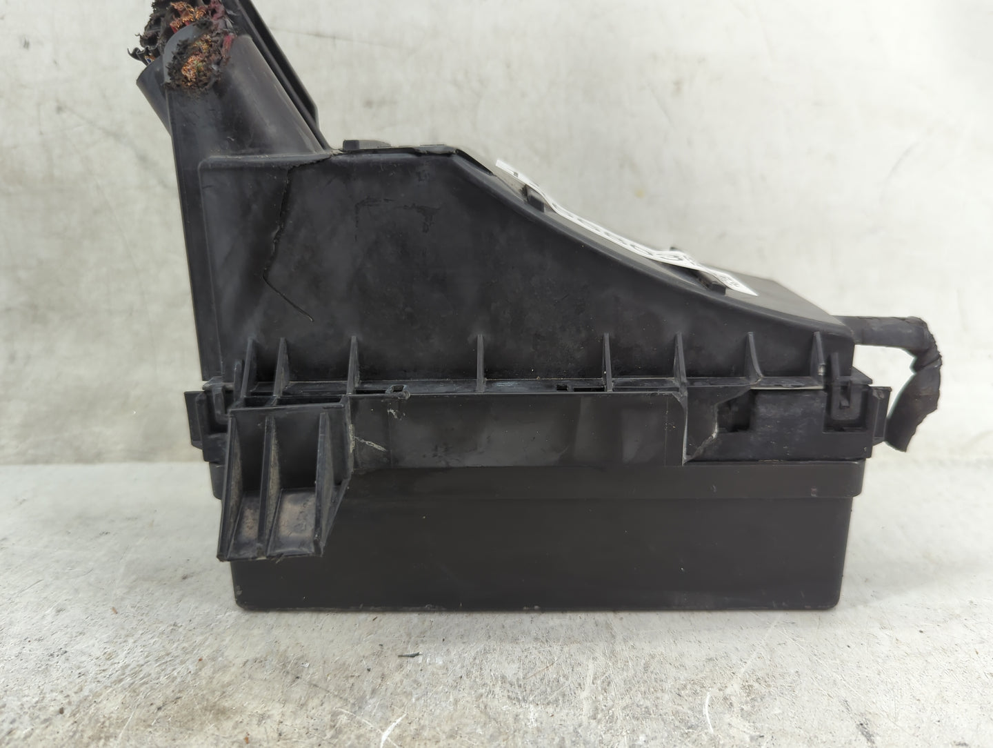 2002-2004 Infiniti I35 Fusebox Fuse Box Panel Relay Module P/N:7154-3178 24382 2Y110 Fits Fits 2000 2001 2002 2003 2004 OEM 