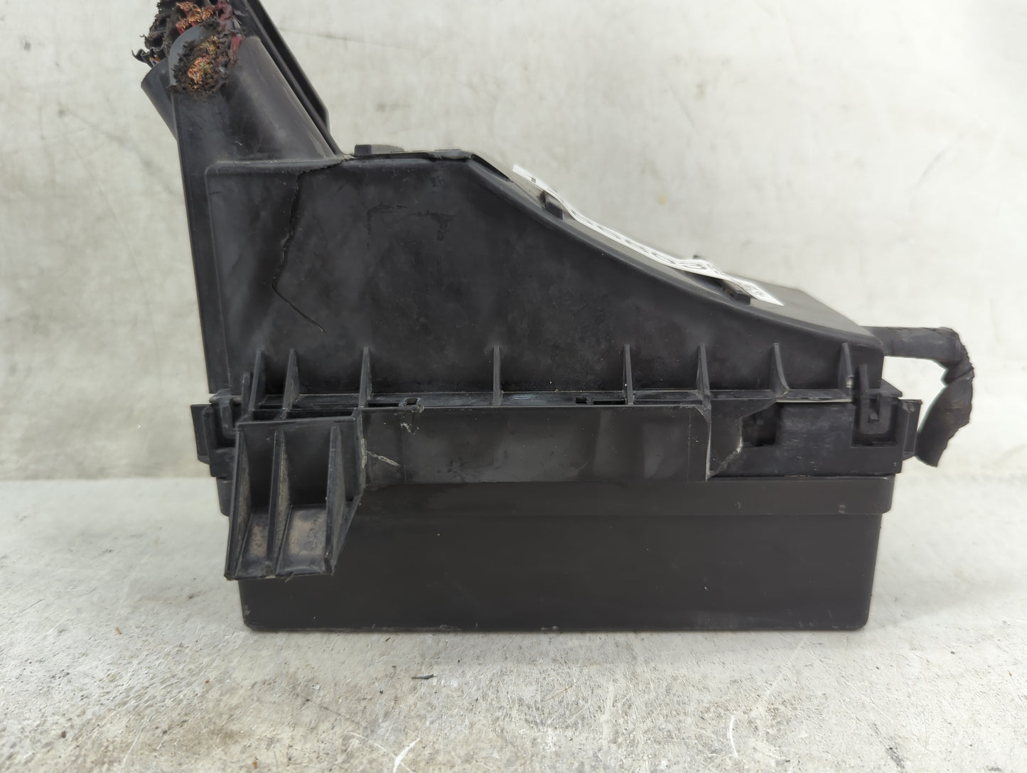 2002-2004 Infiniti I35 Fusebox Fuse Box Panel Relay Module P/N:7154-3178 24382 2Y110 Fits Fits 2000 2001 2002 2003 2004 OEM 