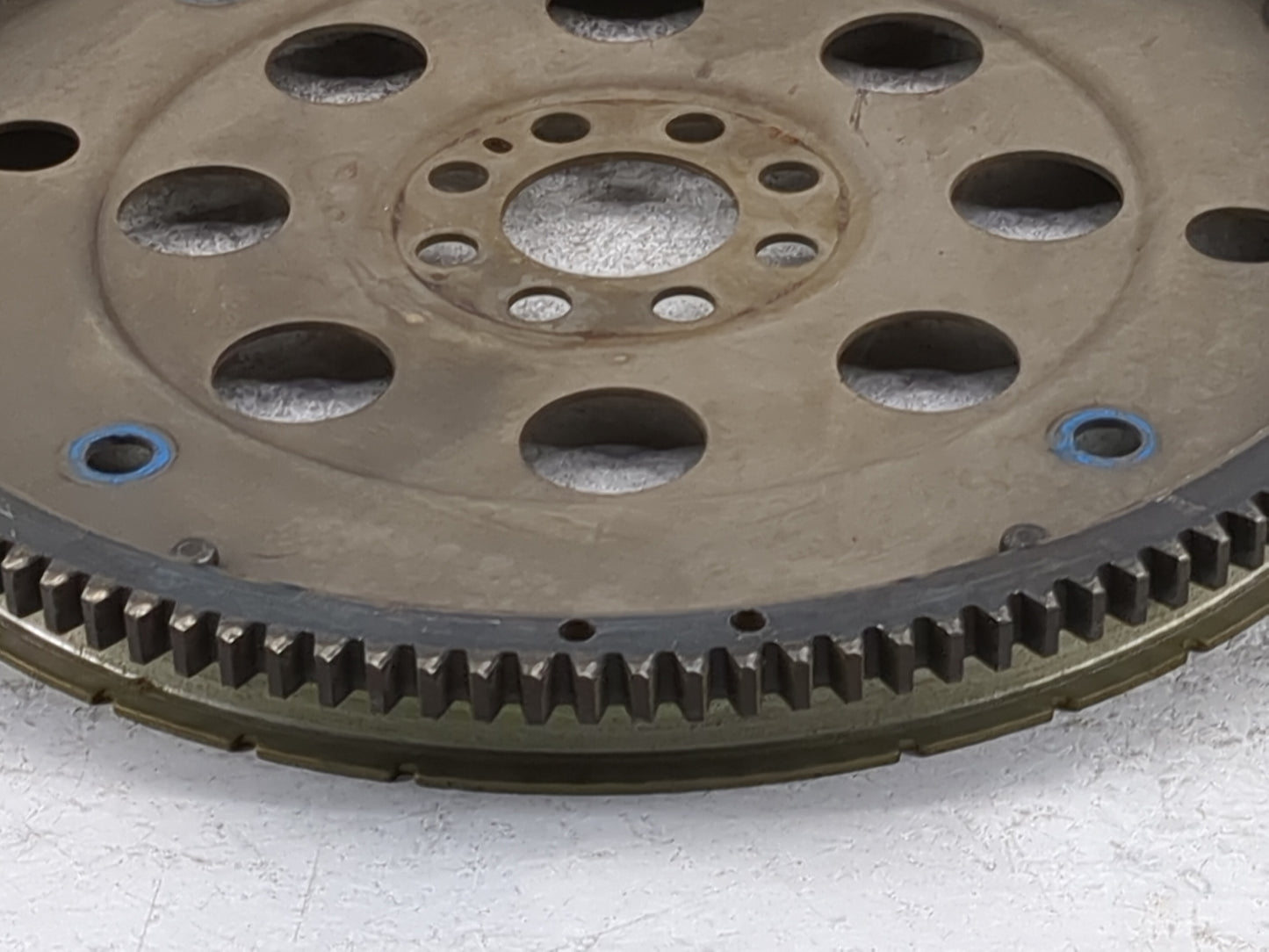 2003-2004 Infiniti I35 Transmission Flywheel Flexplate Fits Fits 2003 2004 2005 2006 2007 OEM Used Auto Parts - Oemusedautop