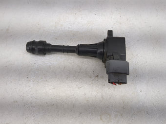compare product 2003 Infiniti I35 Ignition Coil Igniter Pack