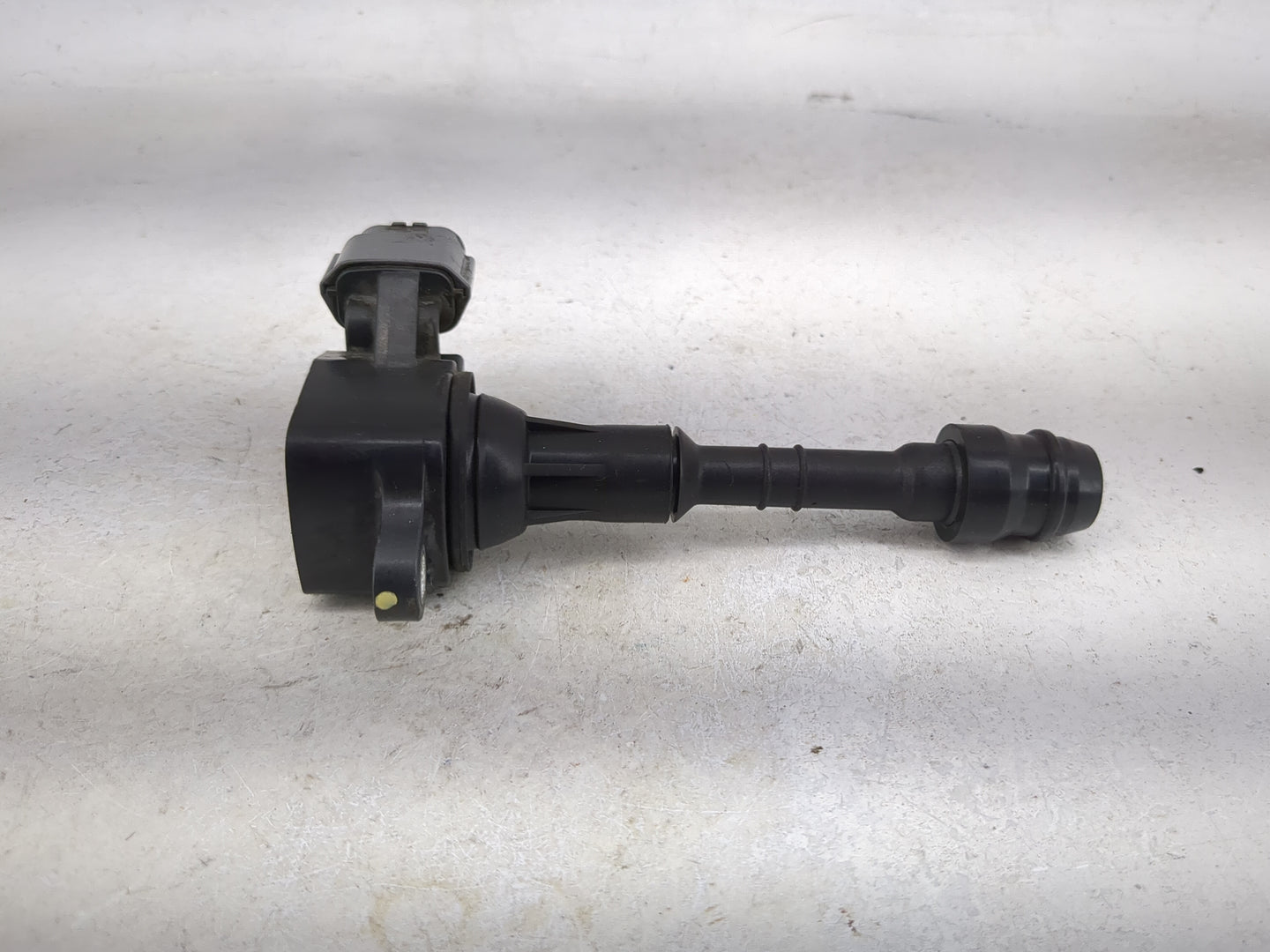 2003 Infiniti I35 Ignition Coil Igniter Pack - Oemusedautoparts1.com